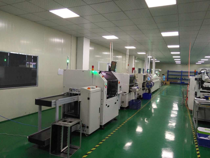 Auto SMT plant operates smoothly with High Quality